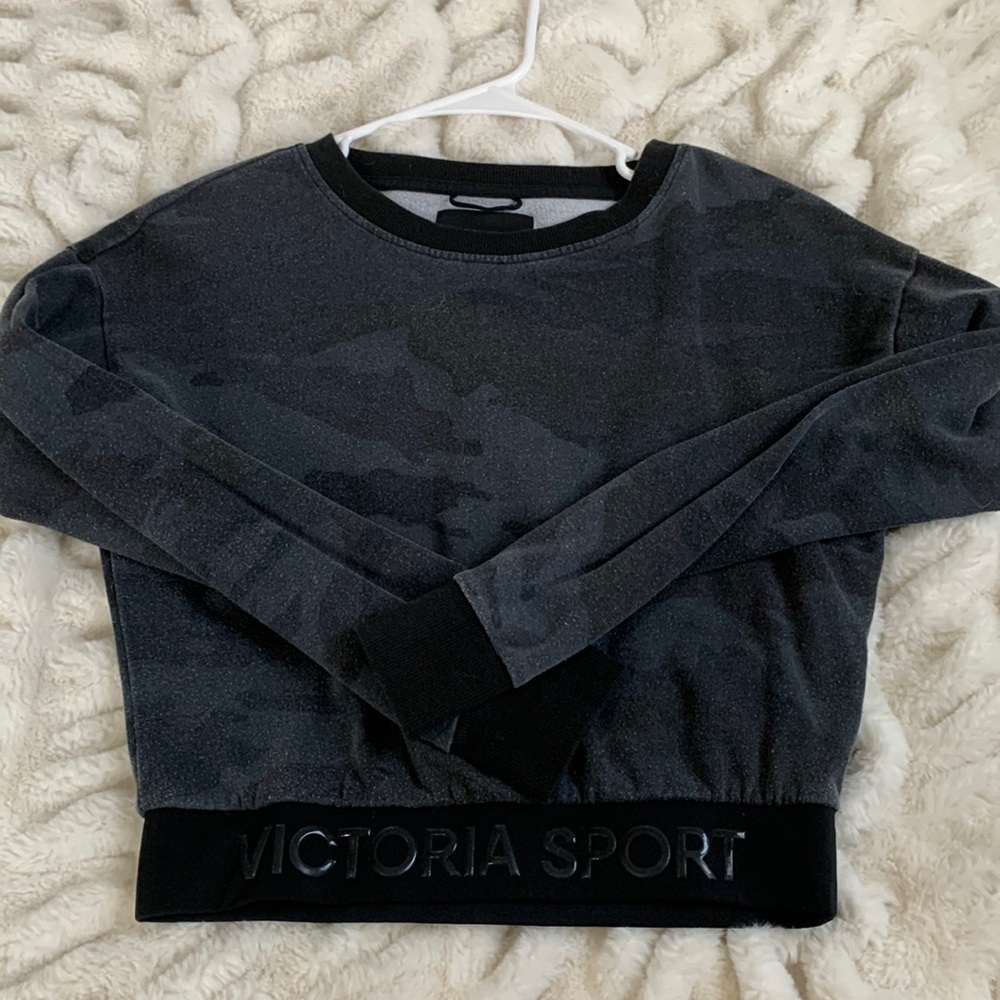 Victoria Secret Camo Sport Long Sleeve